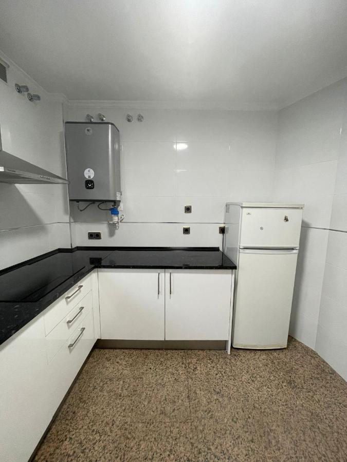 Encantadora Habitacion Privada Cerca Del Mar Málaga Dış mekan fotoğraf