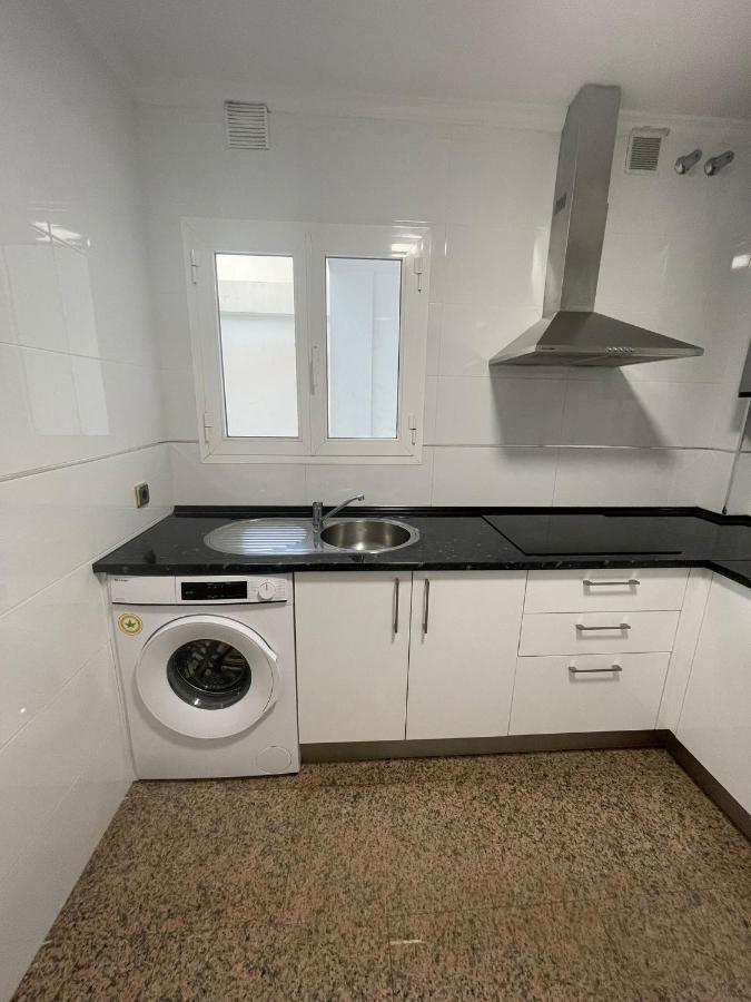 Encantadora Habitacion Privada Cerca Del Mar Málaga Dış mekan fotoğraf