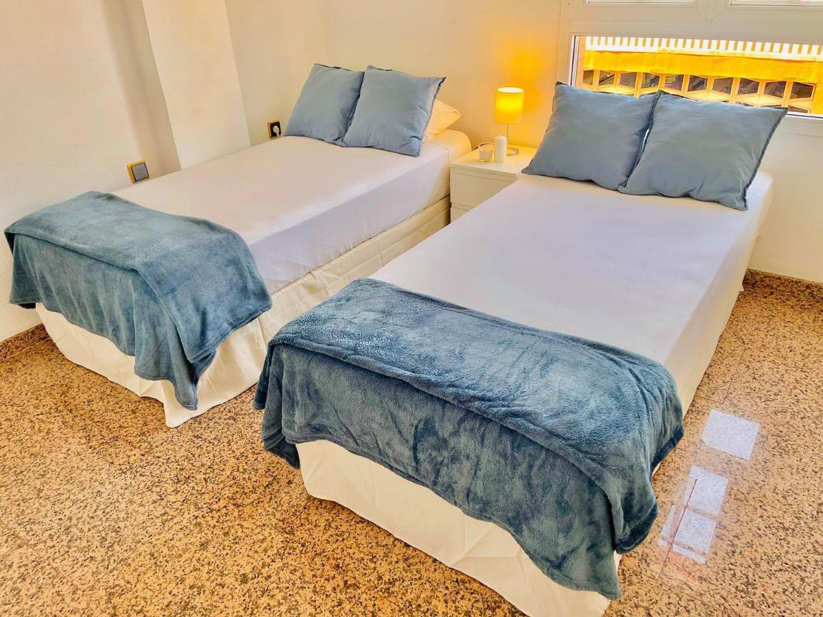 Encantadora Habitacion Privada Cerca Del Mar Málaga Dış mekan fotoğraf